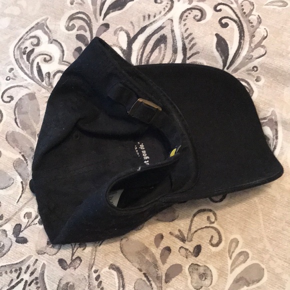 🧢 - Picture 6 of 6